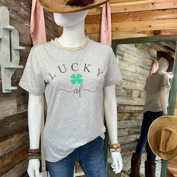 “Lucky AF” Shamrock 4 Leaf Clover Graphic Tee in Heather Gray 💗 - Picture 1 of 5